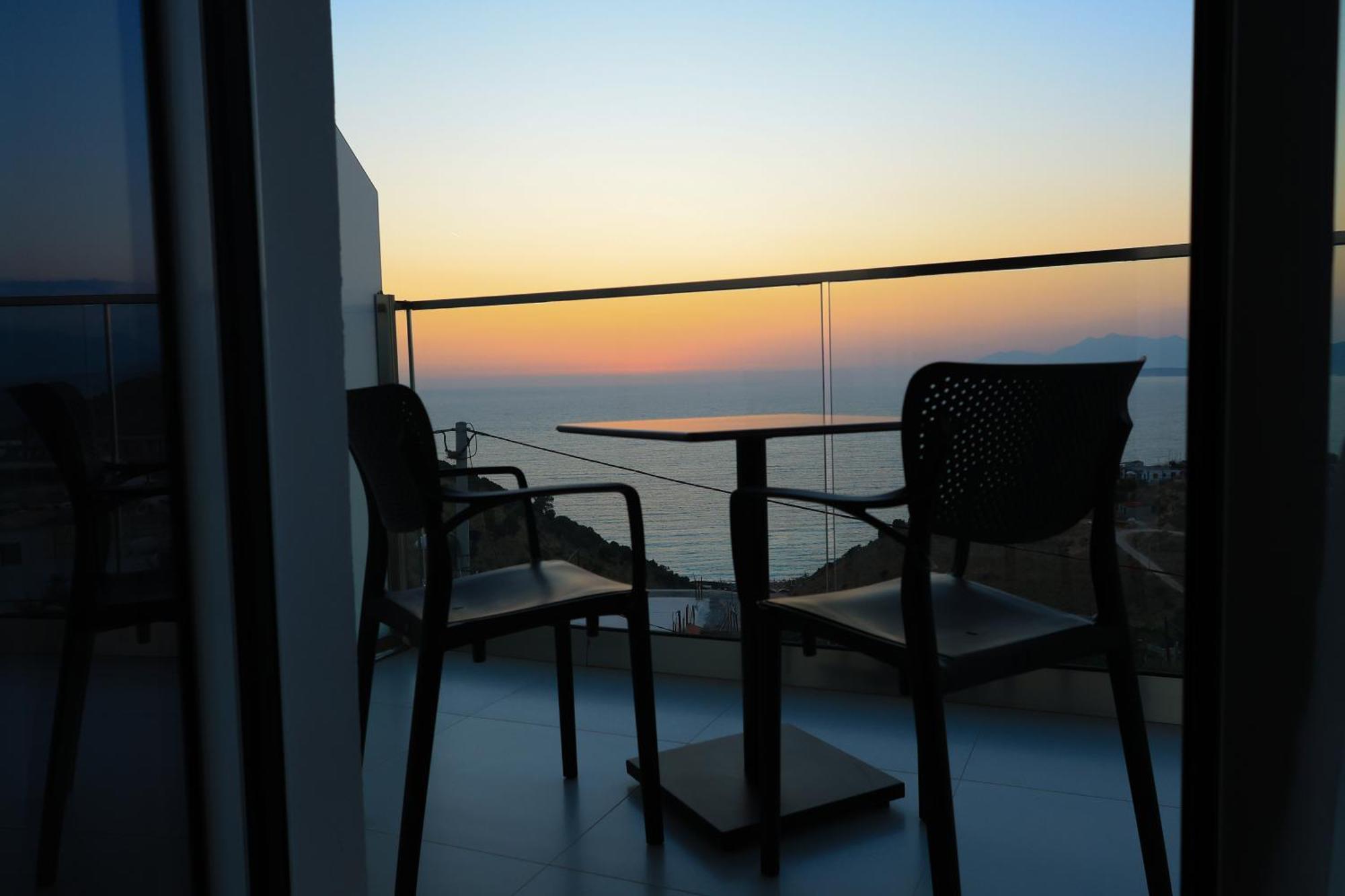 Sea & Lake View Villa Ksamil Exteriör bild