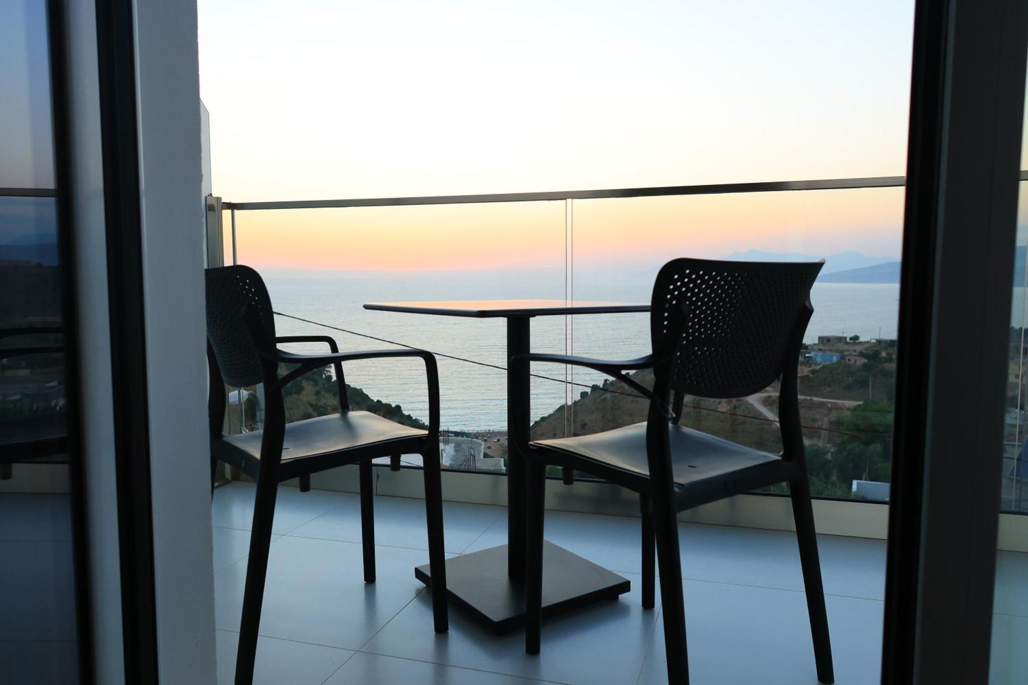 Sea & Lake View Villa Ksamil Exteriör bild